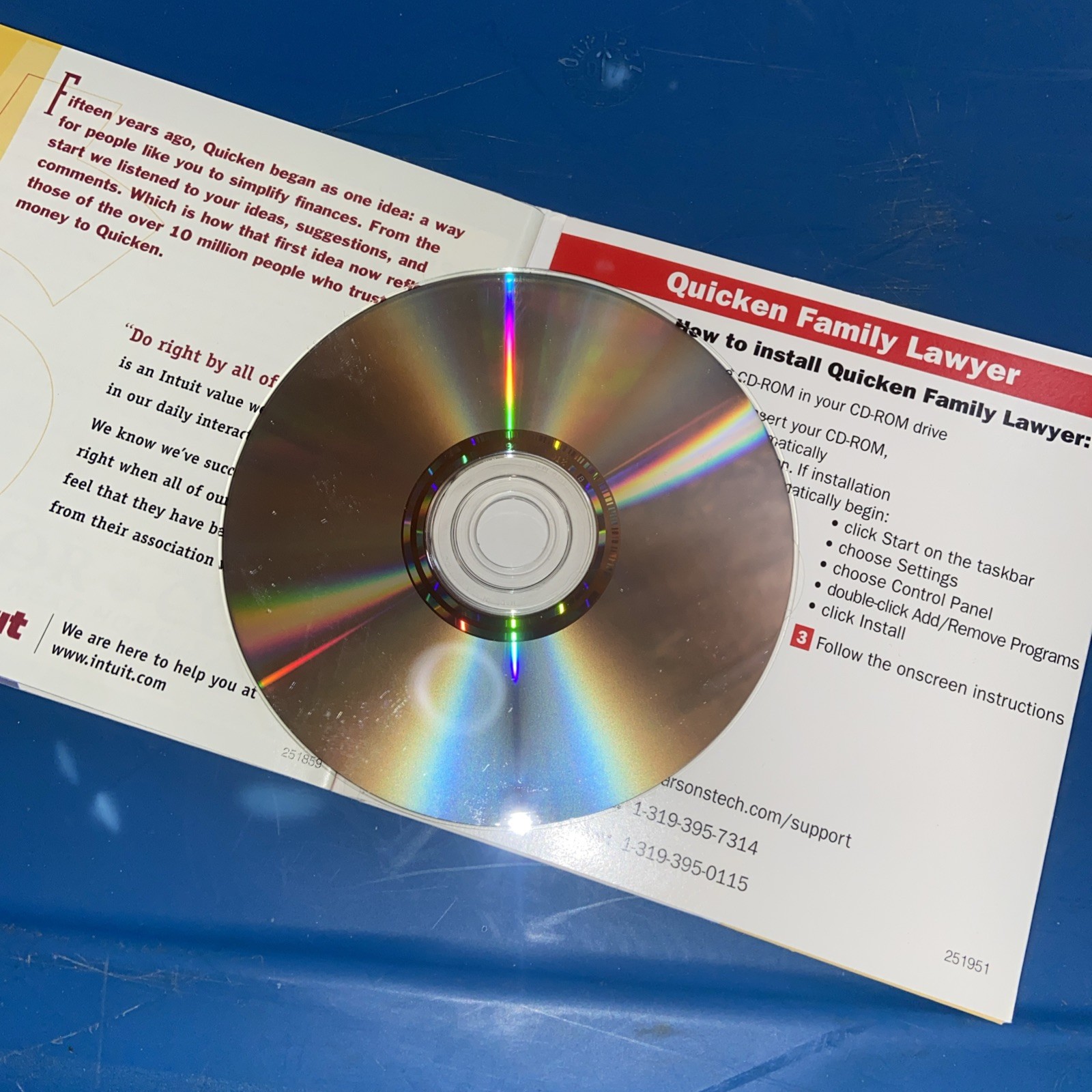 Quicken Suite 99 For Windows 95 / 98 / w/Family Lawyer & Financial Planner