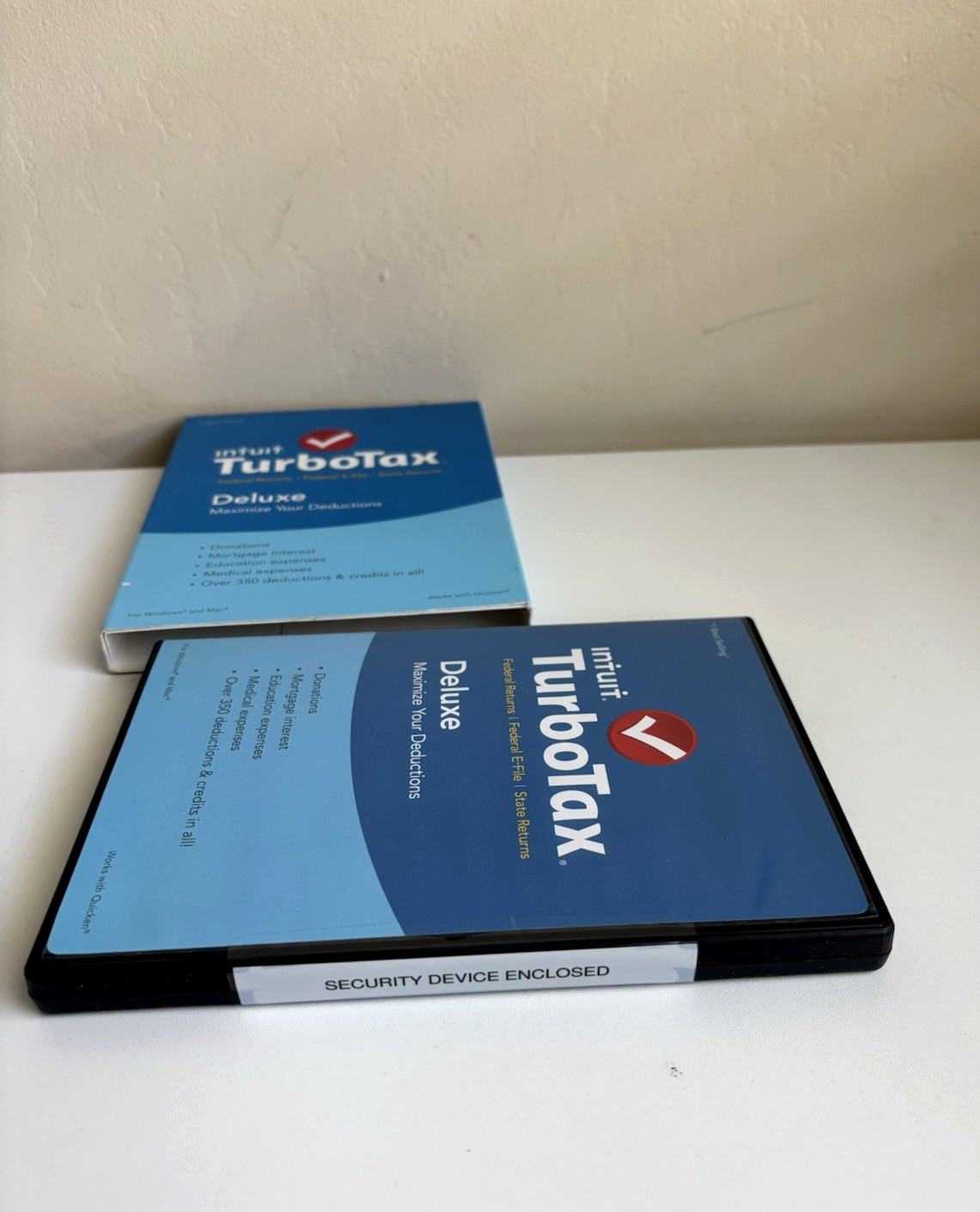 Intuit Turbotax 2015 Deluxe Federal & State maximize your deductions New sealed