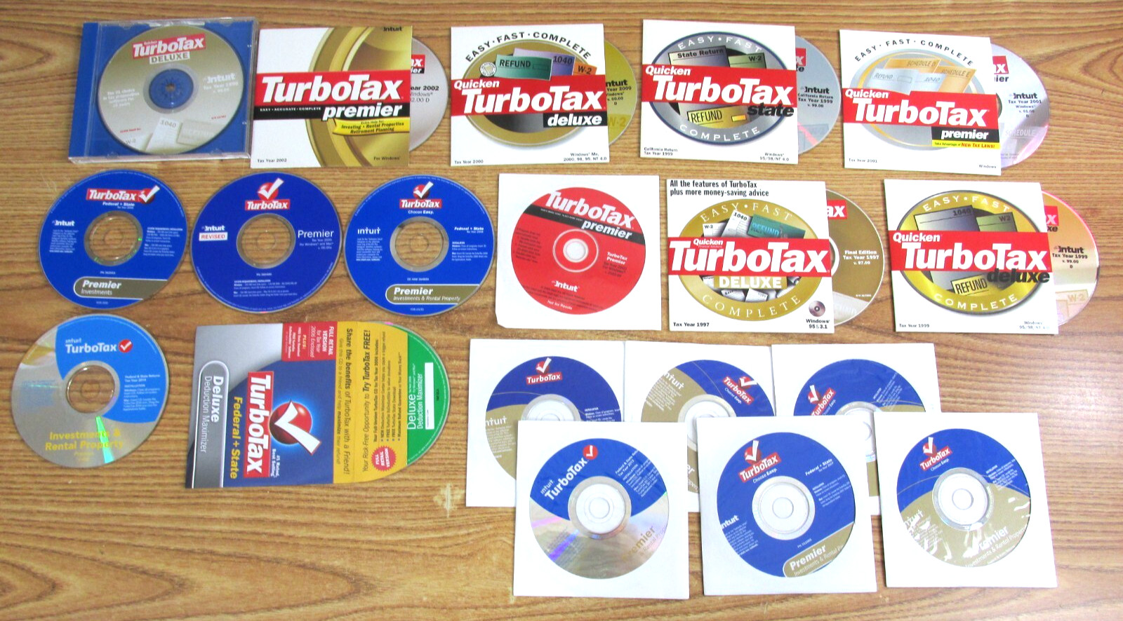 TURBOTAX DISC LOT OF 19 DISCS TOTAL / FROM LATE 1990’S ON UP / VARIETY OF YEARS