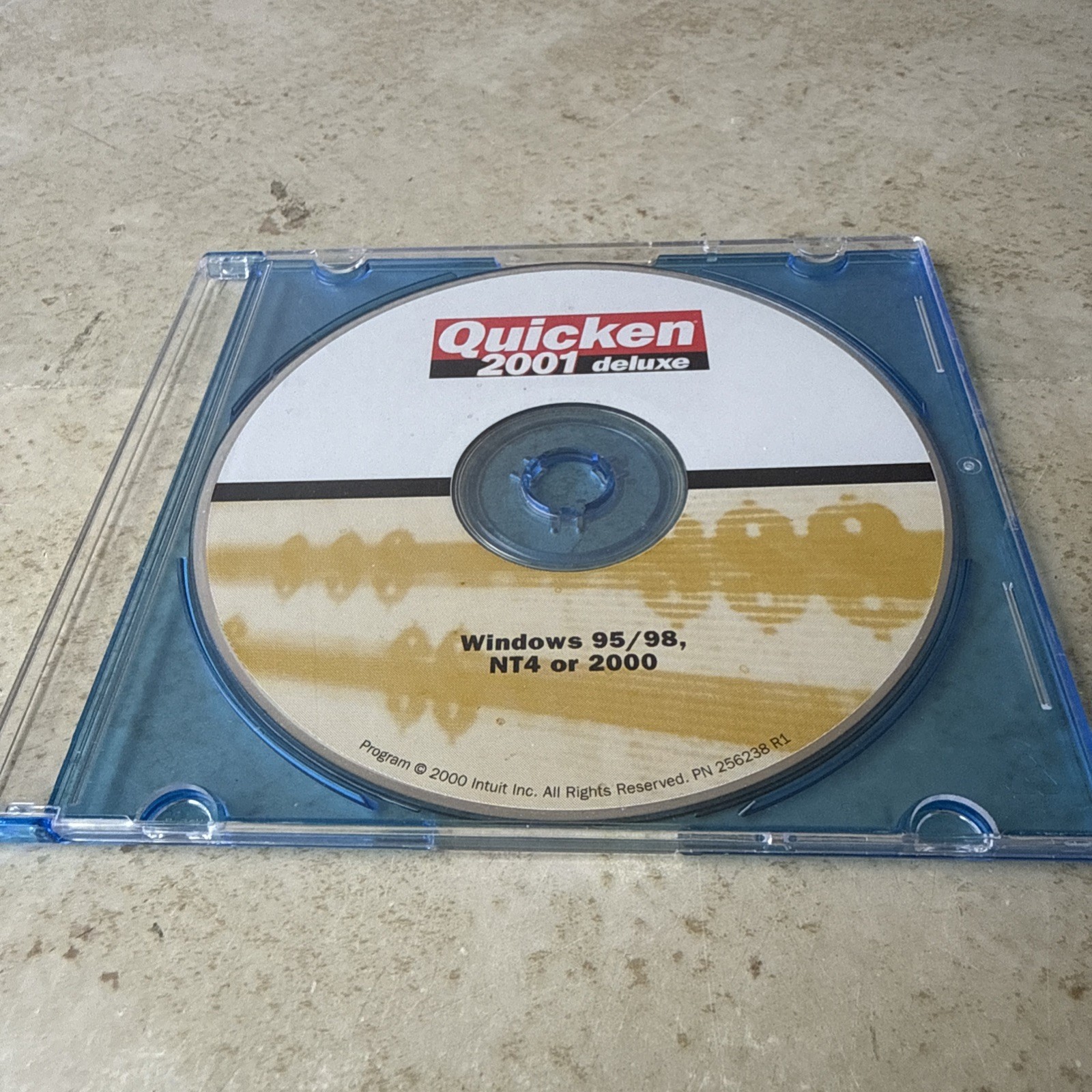 Quicken 2001 Deluxe Financial Software Windows Version CD quicken 2001 2000