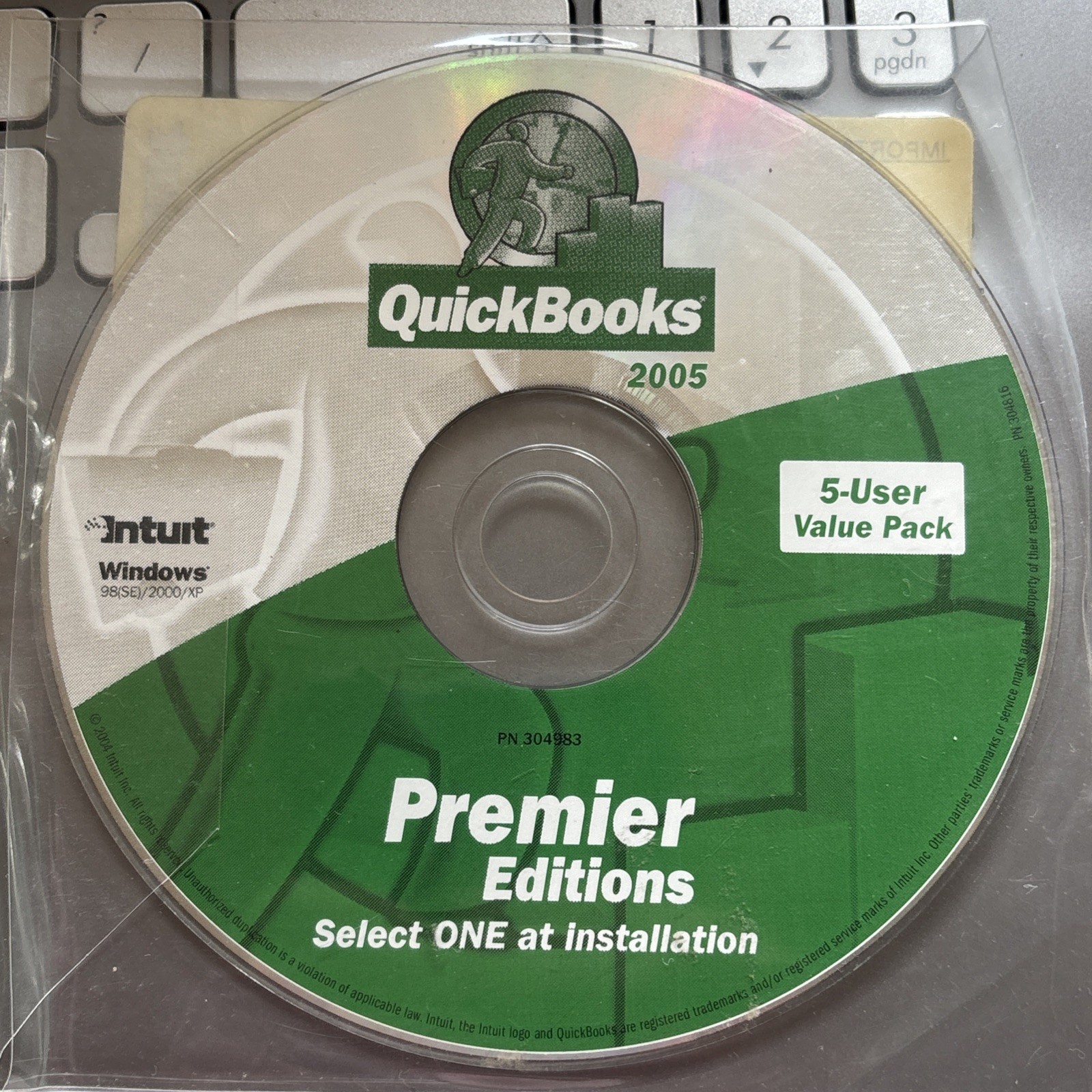 QuickBooks Premier Editions 2005 5 User CD for Windows With License And Key