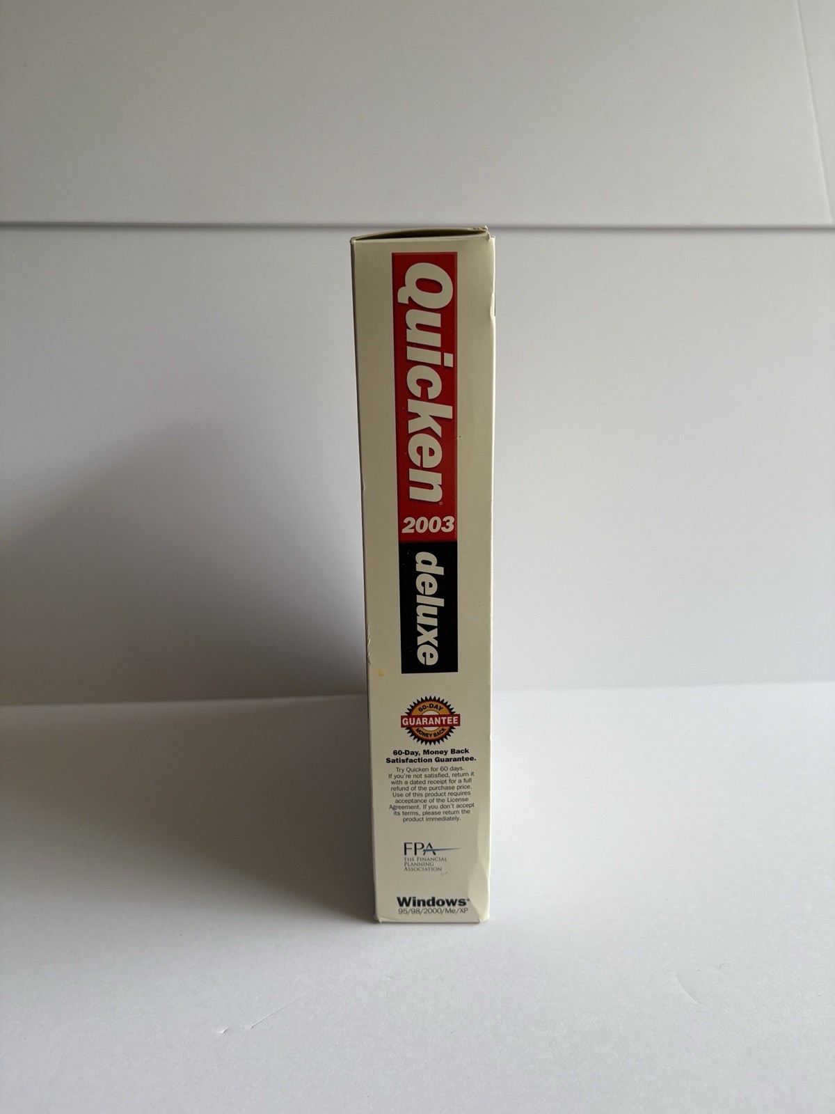 Intuit Quicken 2003 Deluxe Personal Finance CD for Windows 95-XP English