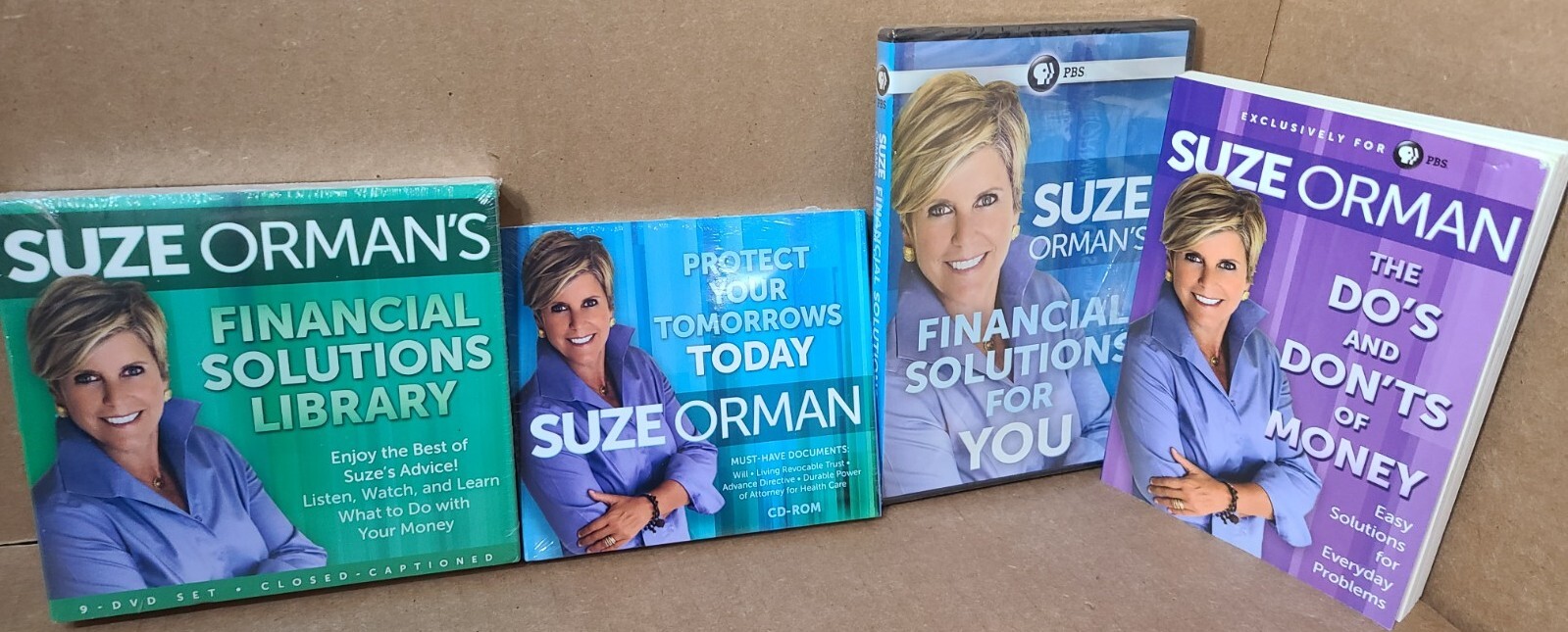 LOT Of 4 Suze Orman Financial Solutions Media CDs DVDs Book (B10)
