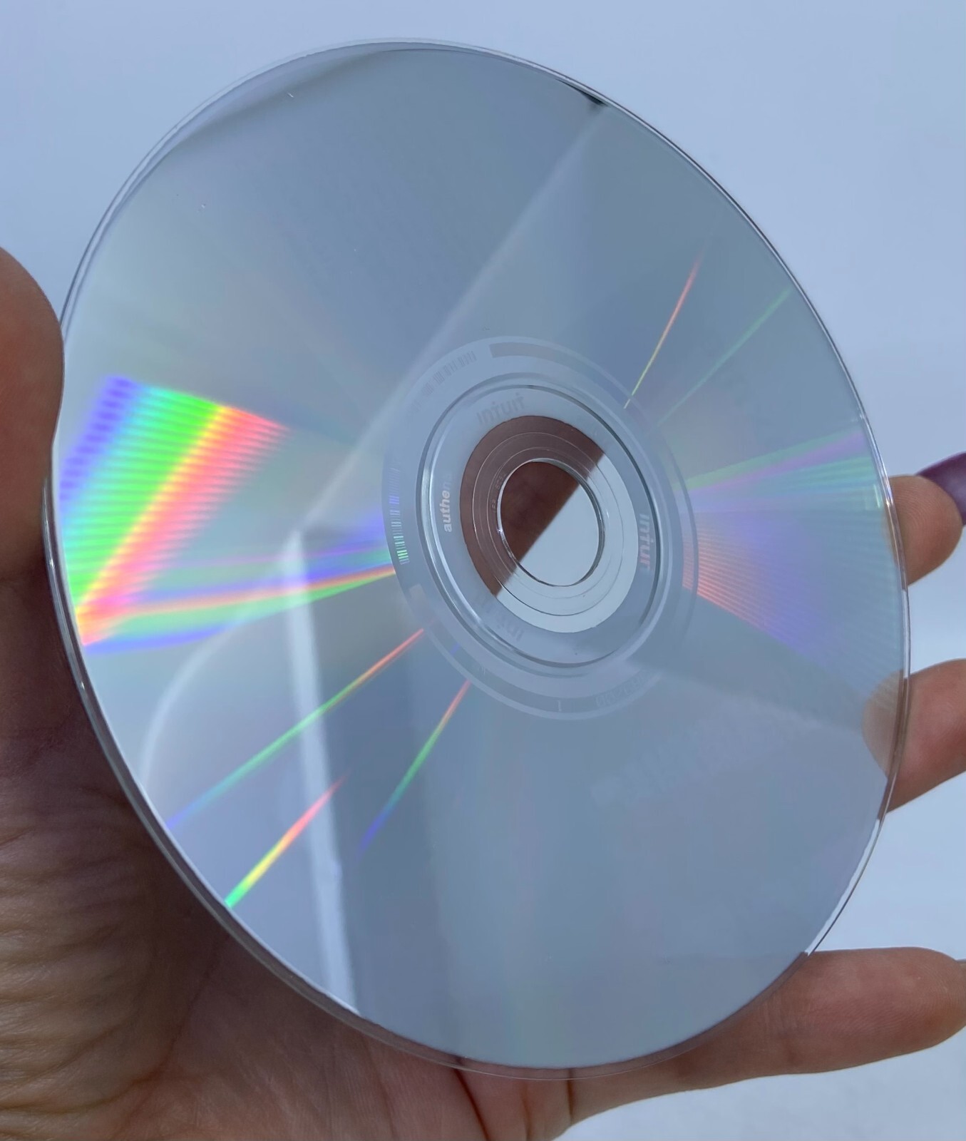 Intuit TurboTax Deluxe Federal 2018 Windows Mac Disc EUC + Slight Case Damage