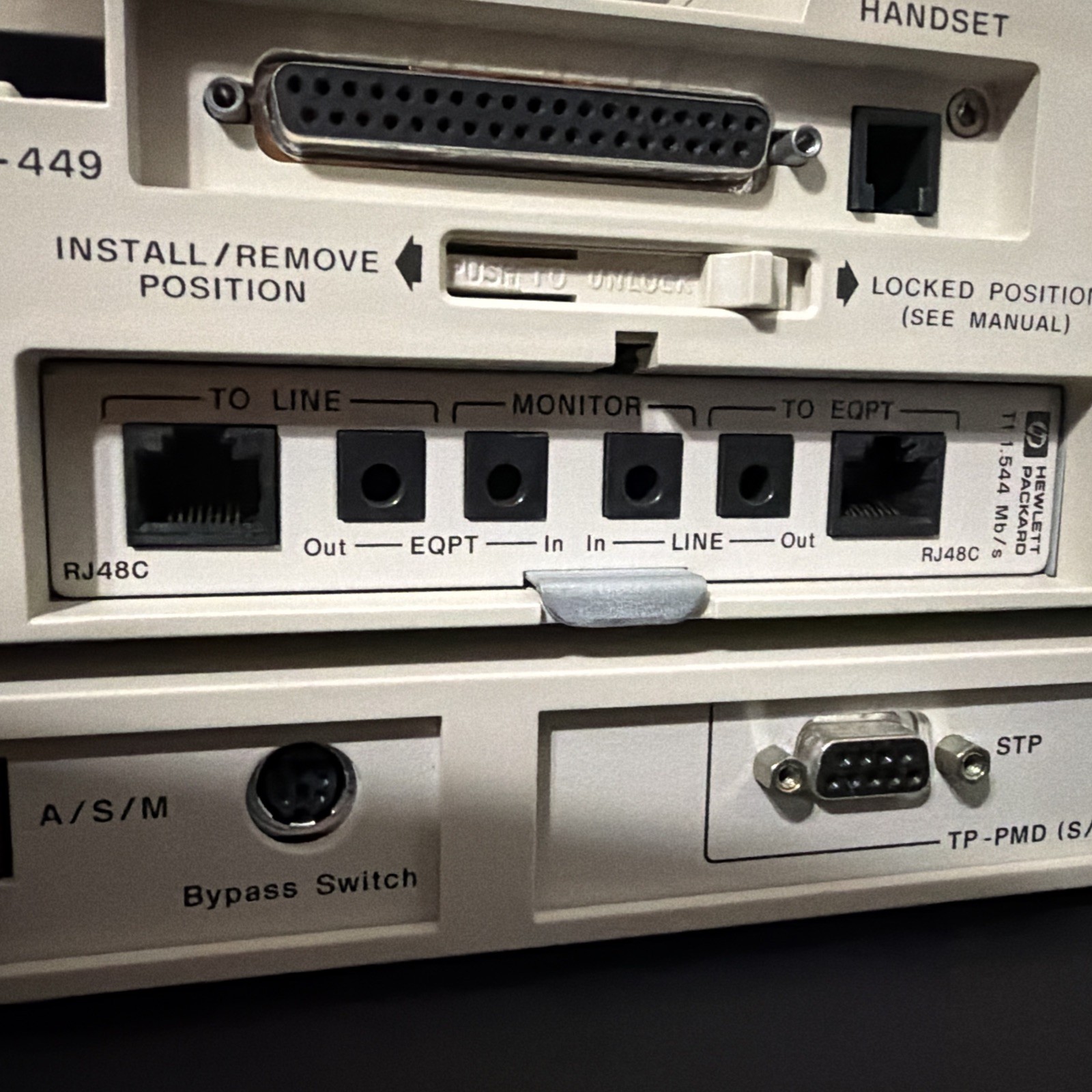 HP T1 INTERNET ADVISOR, OPT.001,200 W/ FDDI INTERFACE & RJ48C MODULES, NO POWER