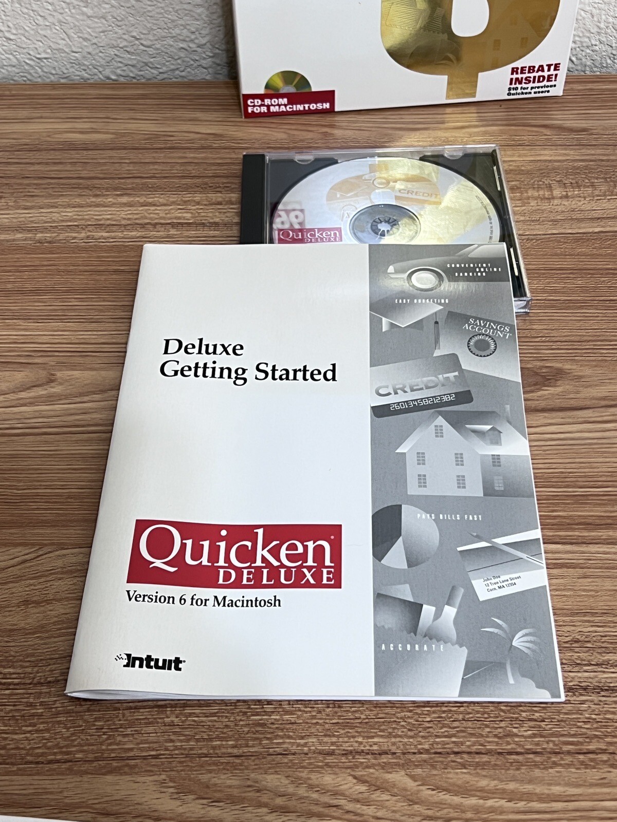 Intuit QUICKEN DELUXE 1996 Retail Box CD ROM For Macintosh In Box